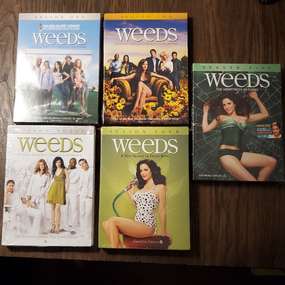 Sealed! Weeds: Seasons 1 - 5 (DVD)